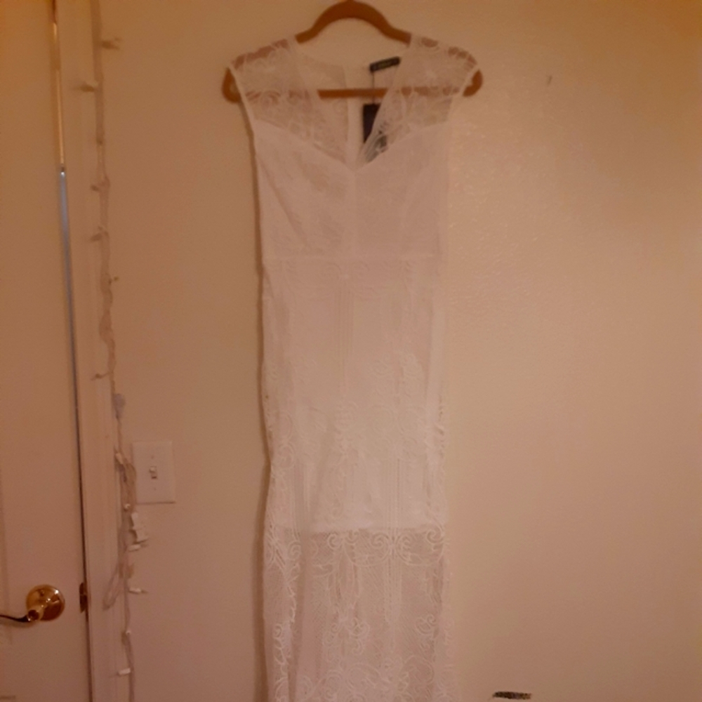 Casual wedding dress, never worn